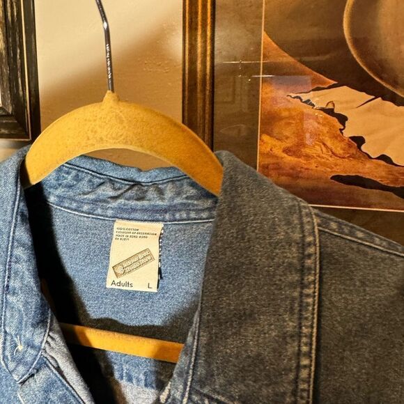 Vintage Looney Tunes Denim Button Up Shirt - Picture 4 of 7